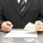 Read more about the article 揭秘！我们做金融的是怎么 “骗”你的?