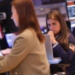 Read more about the article 股市暴跌，通胀数据超预期 | Ai Financial 财经日报