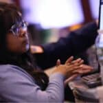 Read more about the article 股市连续第二天上涨，随着季报季加速进行，道指上涨超100点 | Ai Financial 财经日报