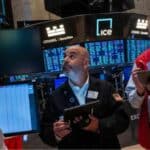 Read more about the article 消费者通胀报告公布前夕，纳斯达克指数创下历史新高收盘 | Ai Financial 财经日报