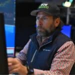 Read more about the article 道琼斯指数收盘创纪录高位，突破40,000点，连续五周上涨 | Ai Financial 财经日报