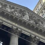 Read more about the article 标普500指数和纳斯达克指数周二上涨，收盘创下历史新高 | Ai Financial 财经日报