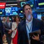 Read more about the article 纳斯达克指数下跌，从历史高点回落 | Ai Financial 财经日报