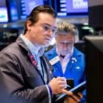 Read more about the article 标普500指数和纳斯达克指数周五收盘创下历史新高，就业报告提振市场信心 | Ai Financial 财经日报