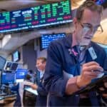 Read more about the article 道琼斯指数上涨超过200点，触及40,000点以上的新纪录 | Ai Financial 财经日报