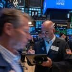 Read more about the article 标普500和纳斯达克周五大涨，收官2024年最佳一周 | Ai Financial 财经日报