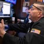 Read more about the article 股票从历史高位回落，财报季即将启动| Ai Financial 财经日报