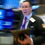 Read more about the article 道指首次收盘突破45,000点；标普500和纳指创历史新高，科技股领涨 | AiF 财经日报