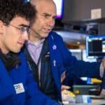 Read more about the article 道琼斯指数下跌超260点，创1978年以来最长9连跌记录 | AiF 财经日报