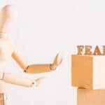 Read more about the article 回答客户疑问：市场波动的真相-为何恐惧才是最大的风险？| AiF insight