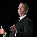 Read more about the article 财富大挪移正在发生，你还在观望？|AiF insight