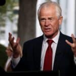 Read more about the article 恐慌时谁在赚钱？政府喊话、巨头吃饱，散户却在逃 | AiF insight