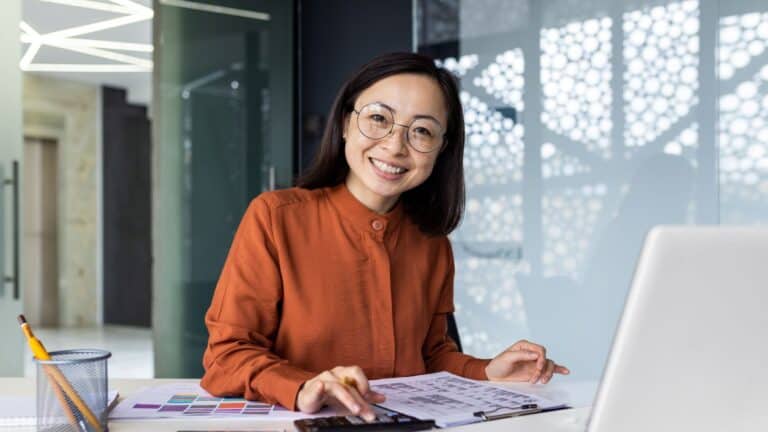 Read more about the article 她用保本基金稳健增值，成功撬动20万加元投资贷款！