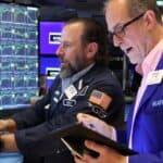 Read more about the article 英伟达大涨推动标普500周二收高，抹平2025年全年跌幅 | AiF 财经日报