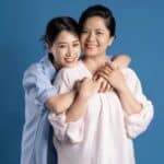 Read more about the article 从一个决定到两代传承：信任的力量，正在悄悄改变她们的人生