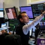 Read more about the article 特朗普坚持关税政策，S&P 500周二收盘几无变动| AiF 财经日报