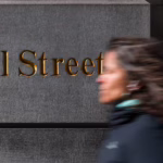 Read more about the article 美股信心回暖，华尔街加速招聘高阶银行家| AiF insight