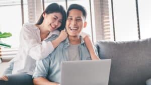 90后精算师夫妇的财富逆袭：投资贷款助力154%杠杆回报