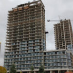 Read more about the article 加拿大家庭净资产达17.9万亿加元，股市强劲抵消房地产低迷 | AiF insight