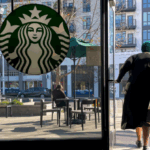 Read more about the article 多伦多13家星巴克永久关闭：两天通知即关店，员工措手不及 | AiF insight