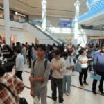 Read more about the article 本地大学毕业生失业一年：排队求职场面震撼，就业市场疯狂 | AiF insight