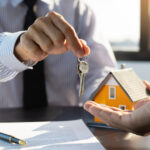 Read more about the article 调查：加拿大首次购房者在市场改善下仍推迟购房 | AiF insight