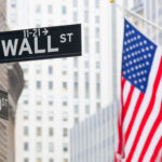 Read more about the article 美国市场展望：经济韧性犹存，高估值下建议中性配置与多元投资 | AiF insight