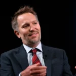 Read more about the article LinkedIn CEO 预言：学历贬值时代来临，未来属于拥抱 AI 的人 | AiF insight