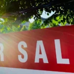 Read more about the article 多伦多房主漏缴一次房贷被赶出家！GTA强制售房潮全面爆发 | AiF insight