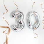 Read more about the article 加拿大理财规划行业 30 年回顾：伦理、科技与监管如何共同塑造今日专业标准 | AiF insight