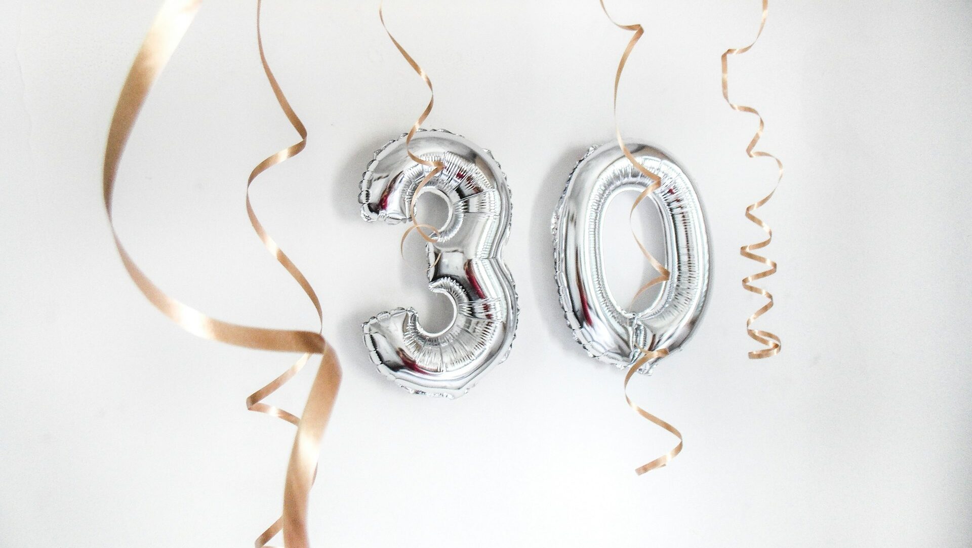 加拿大理财规划行业 30 年回顾：伦理、科技与监管如何共同塑造今日专业标准