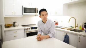 六成的潜在买家因经济不确定而推迟购房