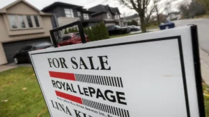 多伦多房市警报！2026年公寓恐再跌$4.3万，买家观望等待“最佳时机”