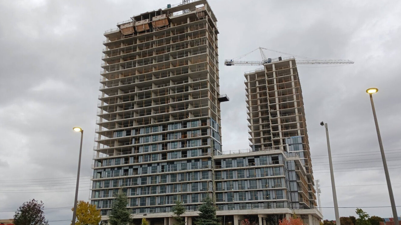 原价115万血亏30万！多伦多期房转让陷入深度亏损潮