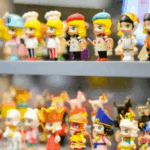 Read more about the article 潮玩神话破灭！泡泡玛特四个月市值腰斩​ | AiF insight