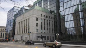 加拿大央行维持关键政策利率在2.25%不变，警惕全球不确定性