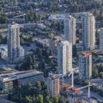 Read more about the article 温哥华房市降温：买家观望，房源堆积，房价同比下跌超5% | AiF insight