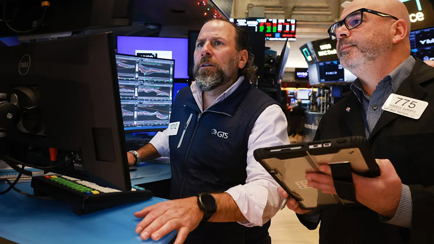 道指大涨近 600 点并创收盘新高，美股在美方对委内瑞拉行动后集体反弹