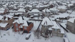 加拿大百万房主迎来续贷冲击：月供或暴涨 20%，一年多掏 6,500 加元