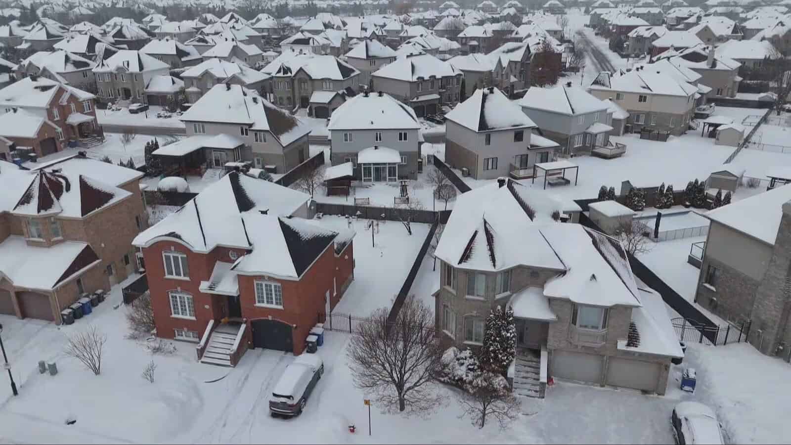 加拿大百万房主迎来续贷冲击：月供或暴涨 20%，一年多掏 6,500 加元