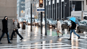 加拿大家庭债务创纪录达 3.2 万亿，增长几乎全靠利息推高