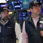 Read more about the article 标普500连续第二日上涨，科技股走强，道指再创历史新高 | AiF 财经日报