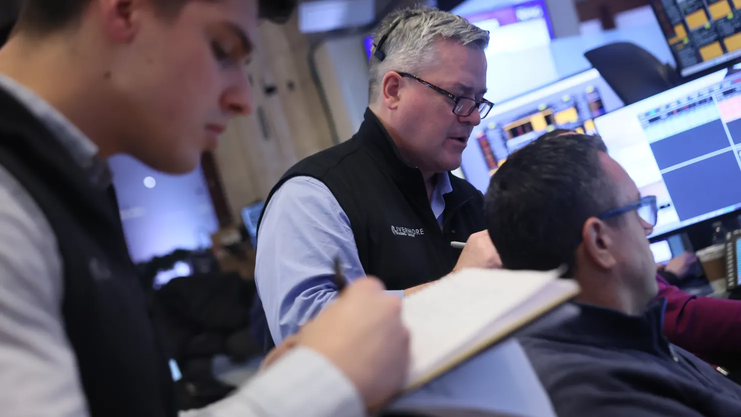 标普500周四收低，英伟达财报后回落压制市场