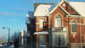 加拿大1月房屋销量大跌 多伦多房价跌破100万