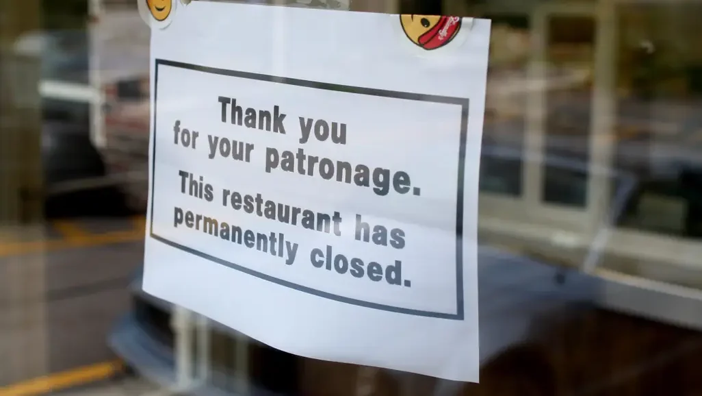 加拿大餐馆倒闭潮加剧：万锦商圈接连关门，餐饮寒冬来临？