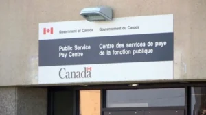 毕业进政府IT部门却被薪资系统困住6年：Phoenix系统仍在影响公务员