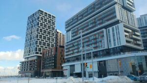 多伦多7000套公寓积压：政府13亿基金接盘，转为廉租房