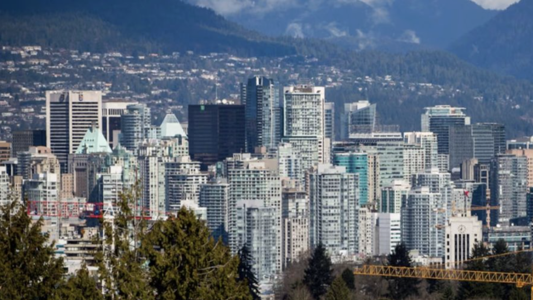 温哥华地产经纪被罚案例：虚假宣传的风险与合规边界