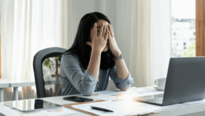 加拿大房贷续期压力来临：屋主勒紧开支，买家开始试探入市