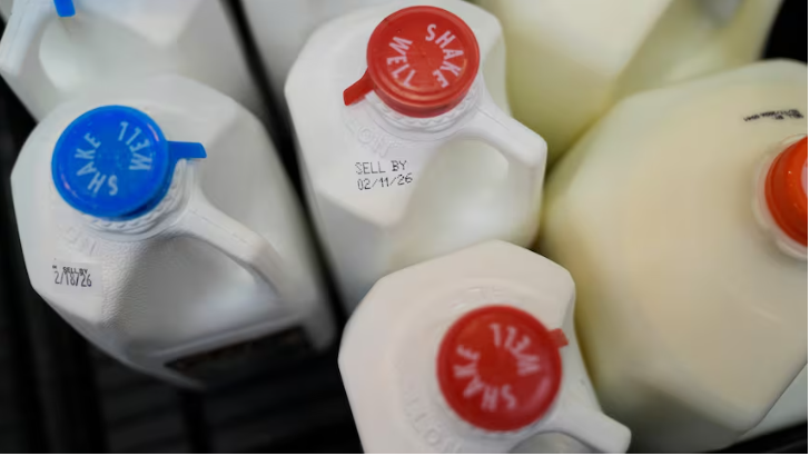 加拿大“牛奶赔偿”诈骗出现：假网站诱导填银行卡信息